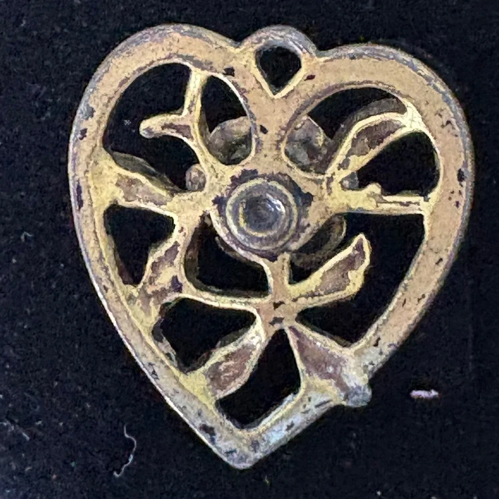 Vintage Gold Tone Heart Rose Pendant Red Rhinestone‎ Flower Romantic
